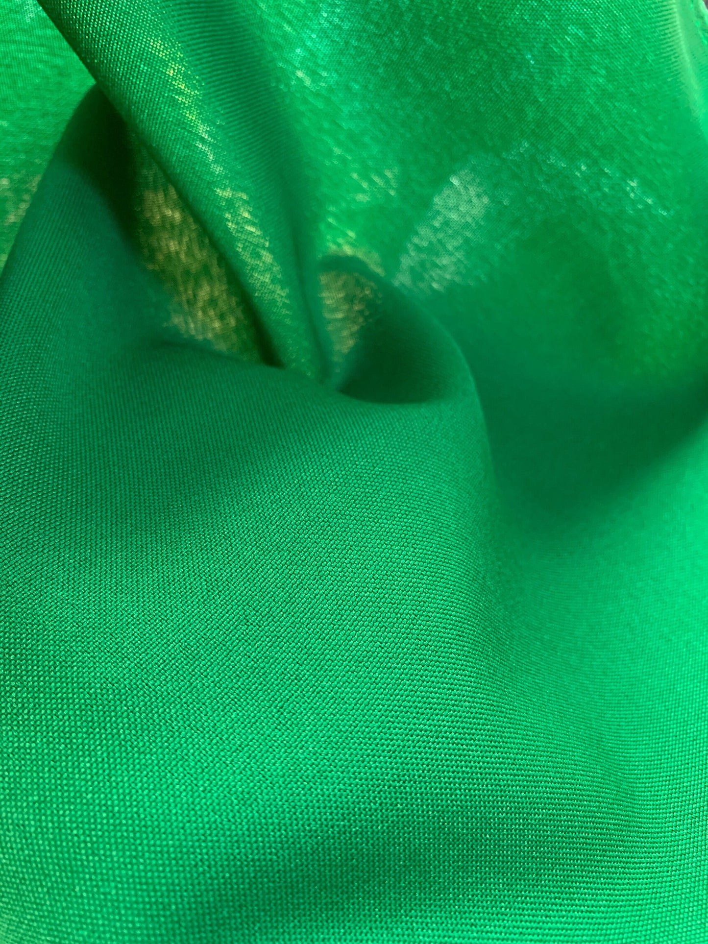 KELLY GREEN 100% Polyester Poplin Fabric (60 in.) Sold By The Yard